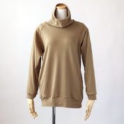 かぶり タートルネック