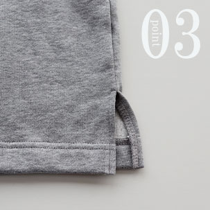 お尻が少し隠れる後ろすそ丈