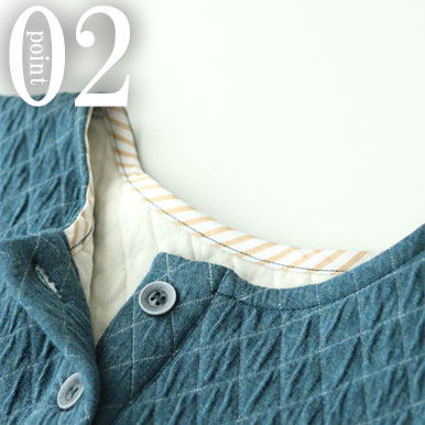 ちらりと覗くおしゃれなテープのワンポイント（全色同色）