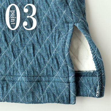 お尻が少し隠れる後ろすそ丈。動きやすいサイドスリット