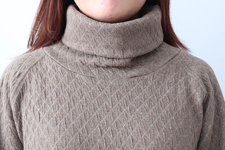 折り返しても窮屈すぎずすっきり