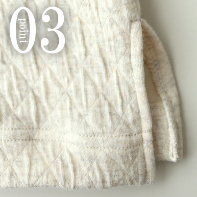 お尻が少し隠れる後ろすそ丈