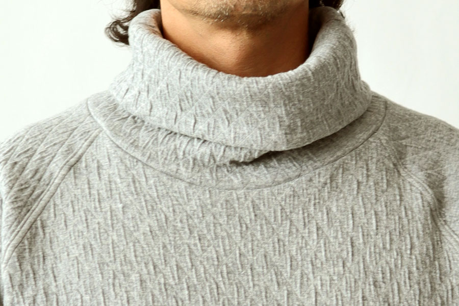 熱帯夜で寝返りが増える夏こそ、寝返りしやすくするたびヒンヤリするニットリネンを