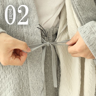 内紐で身幅のサイズ感を調節できます