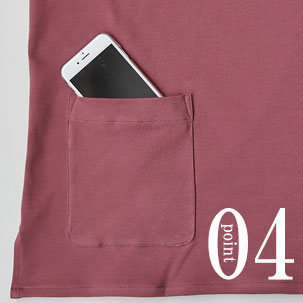 スマホも入るポケットつき