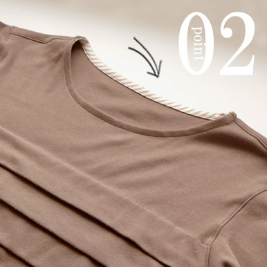 内紐で身幅のサイズ感を調節してください