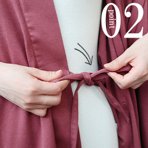 内紐で身幅のサイズ感を調節してください