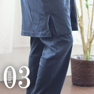 スリット13cm入ってチュニック丈でも動きやすい