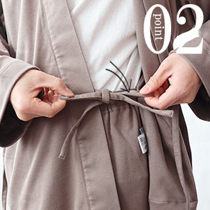 ちらりと覗くおしゃれなテープのワンポイント（全色同色）