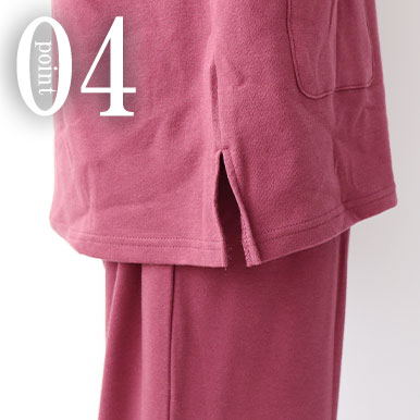 お尻が少し隠れる後ろすそ丈。シャツのスワローテールを採用