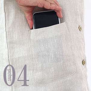 スマホも入るポケットつき