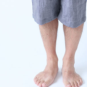 涼しく動きやすい半ズボン(短パン）タイプ