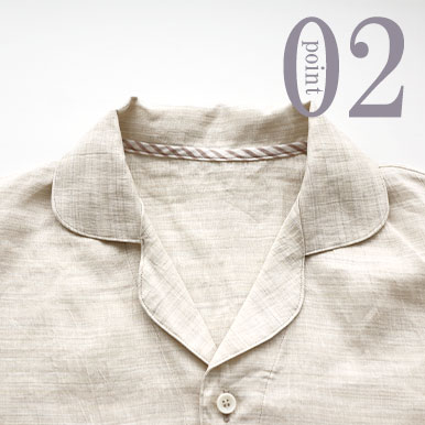 ちらりと覗くおしゃれなテープのワンポイント（全色同色）