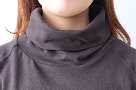 熱帯夜で寝返りが増える夏こそ、寝返りしやすくするたびヒンヤリするニットリネンを