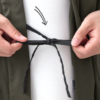 ちらりと覗くおしゃれなテープのワンポイント（全色同色）