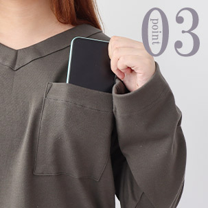 お尻が少し隠れる後ろすそ丈。シャツのスワローテールを採用