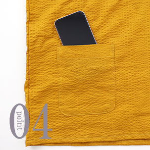 スマホも入るポケット