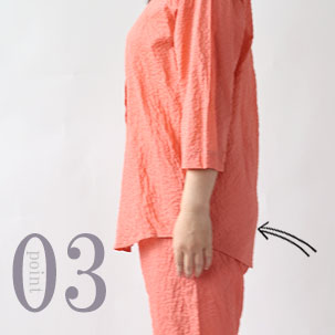 お尻が少し隠れる後ろすそ丈