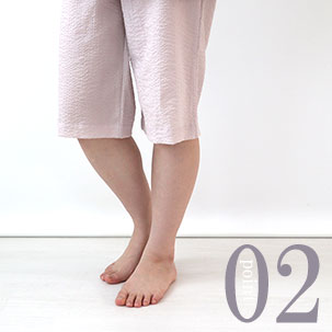 内紐で身幅のサイズ感を調節