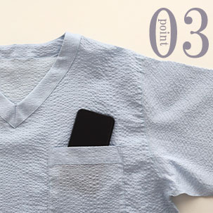 スマホも入る胸ポケット