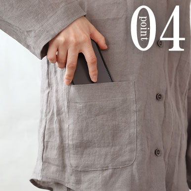 スマホも入るポケットつき