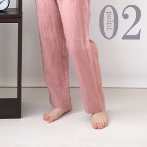 ちらりと覗くおしゃれなテープのワンポイント(全色同色)