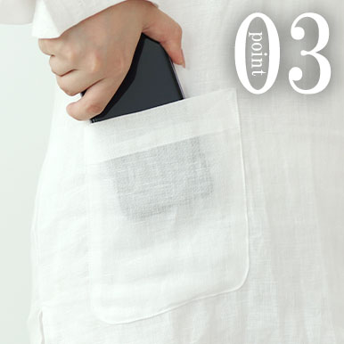 お尻が少し隠れる後ろすそ丈。シャツのスワローテールを採用