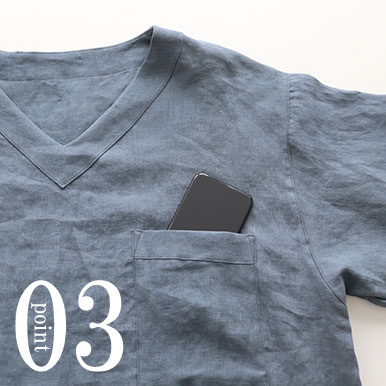 スマホも入る胸ポケット