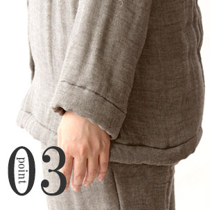 お尻が少し隠れる後ろすそ丈