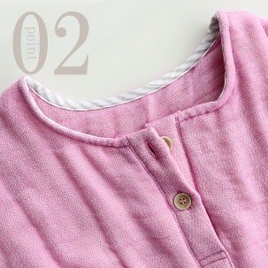 ちらりと覗くおしゃれなテープのワンポイント（全色同色）