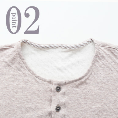 ちらりと覗くおしゃれなテープのワンポイント（全色同色）