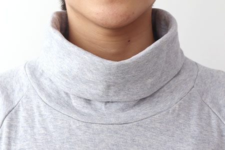 熱帯夜で寝返りが増える夏こそ、寝返りしやすくするたびヒンヤリするニットリネンを