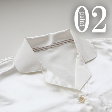 ちらりと覗くおしゃれなテープのワンポイント（全色同色）