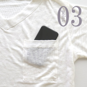 お尻が少し隠れる後ろすそ丈。シャツのスワローテールを採用