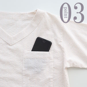 スマホも入る胸ポケット