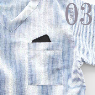 スマホも入る胸ポケット