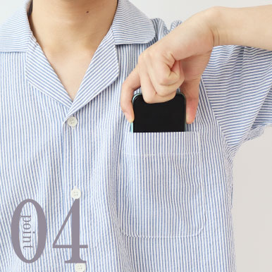 スマホも入る胸ポケット