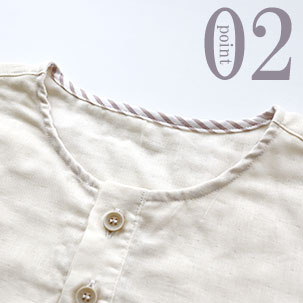 ちらりと覗くおしゃれなテープのワンポイント（全色同色）