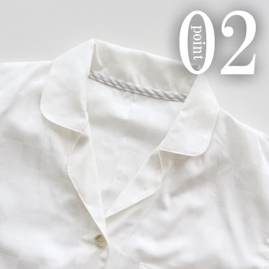 ちらりと覗くおしゃれなテープのワンポイント（全色同色）