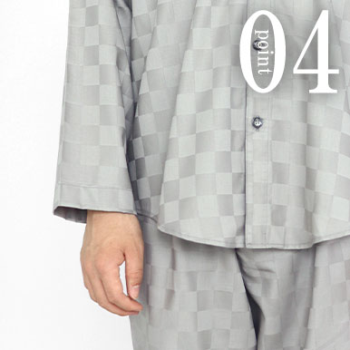 同色をあわせると透け感は目立ちにくい