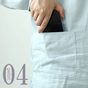 スマホも入るポケットつき