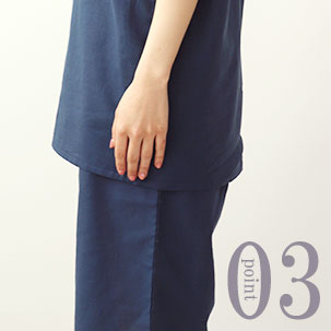 お尻が少し隠れる後ろすそ丈