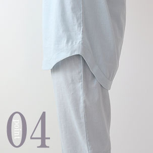 スマホも入るポケットつき