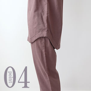 お尻が少し隠れる後ろすそ丈