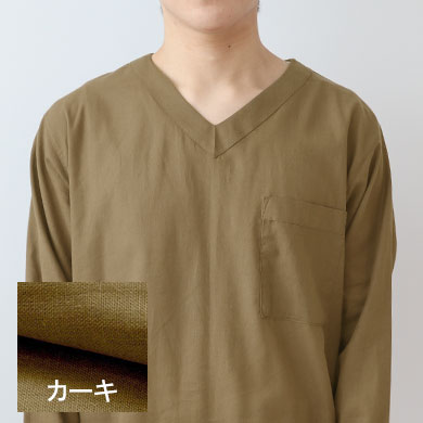カーキ