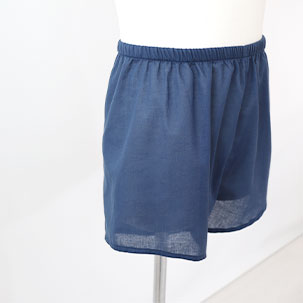 ゴムと生地を一緒に縫い合わせたことでゴムがねじれないような仕様になりました