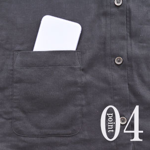 スマホも入るポケットつき