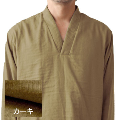 カーキ