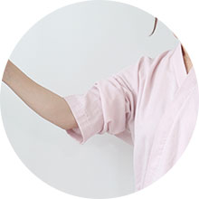 袖のロールアップも楽々