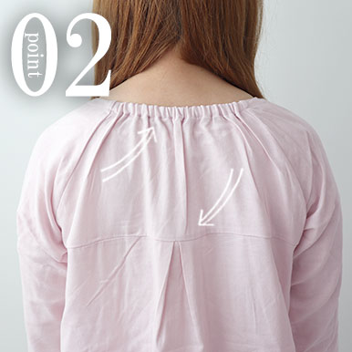 ちらりと覗くおしゃれなテープのワンポイント（全色同色）